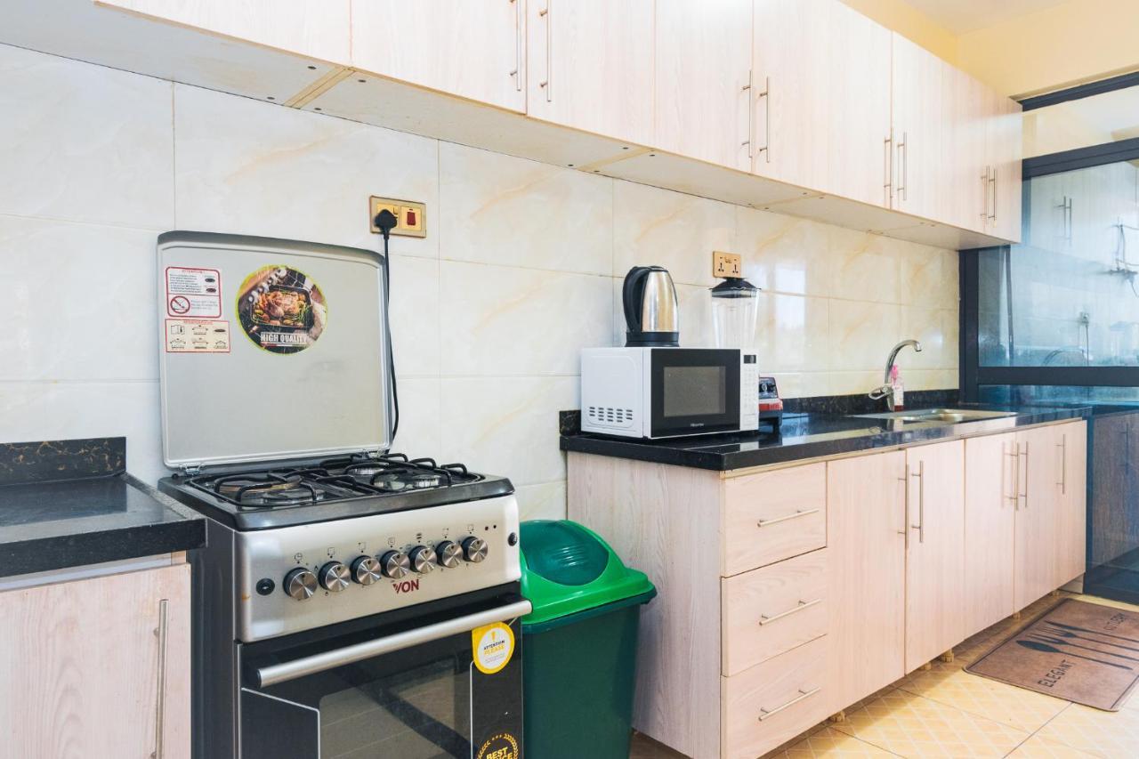 Tropical Themed 3Br And Dsq Apartment Ναϊρόμπι Εξωτερικό φωτογραφία
